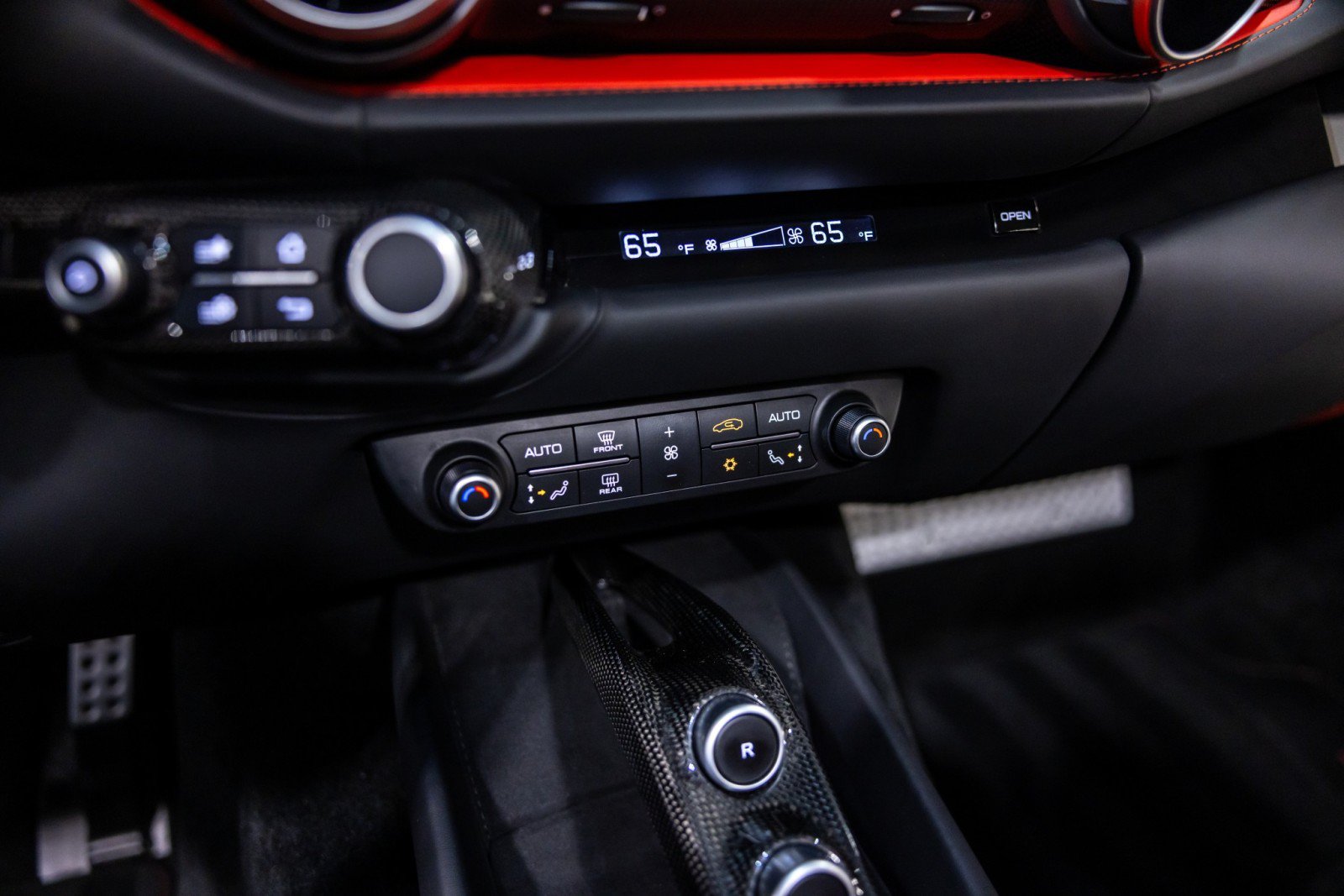 Used 2021 Ferrari 812 GTS RWD image 50