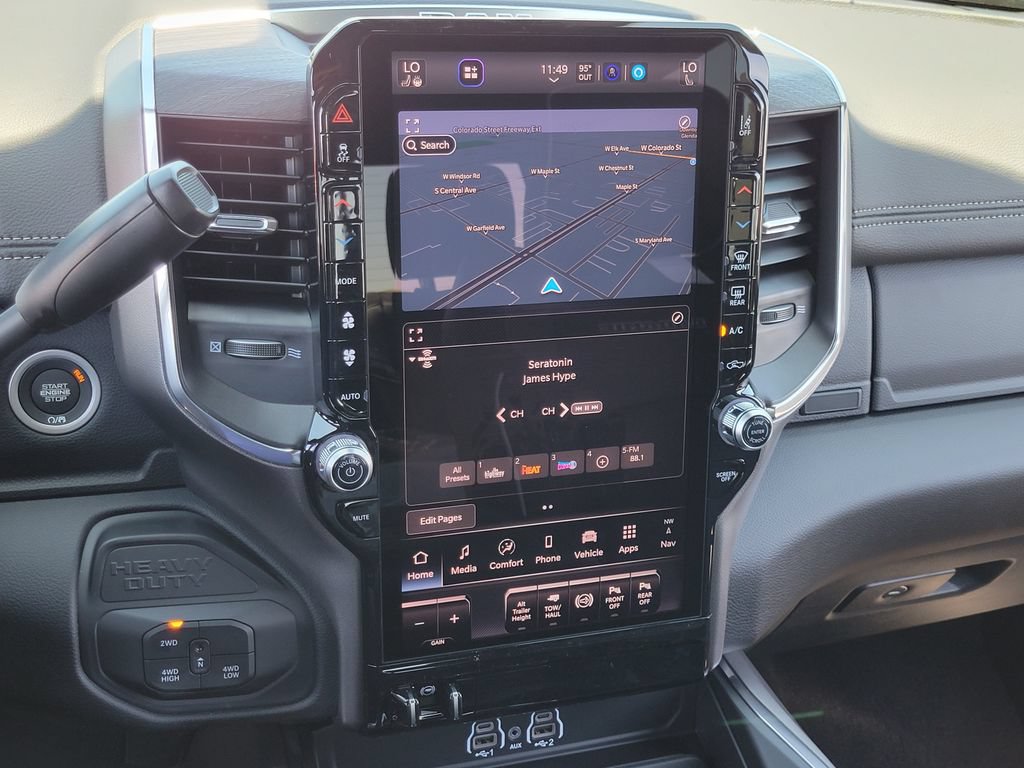 New 2026 RAM 2500 Laramie AWD/4WD image 8