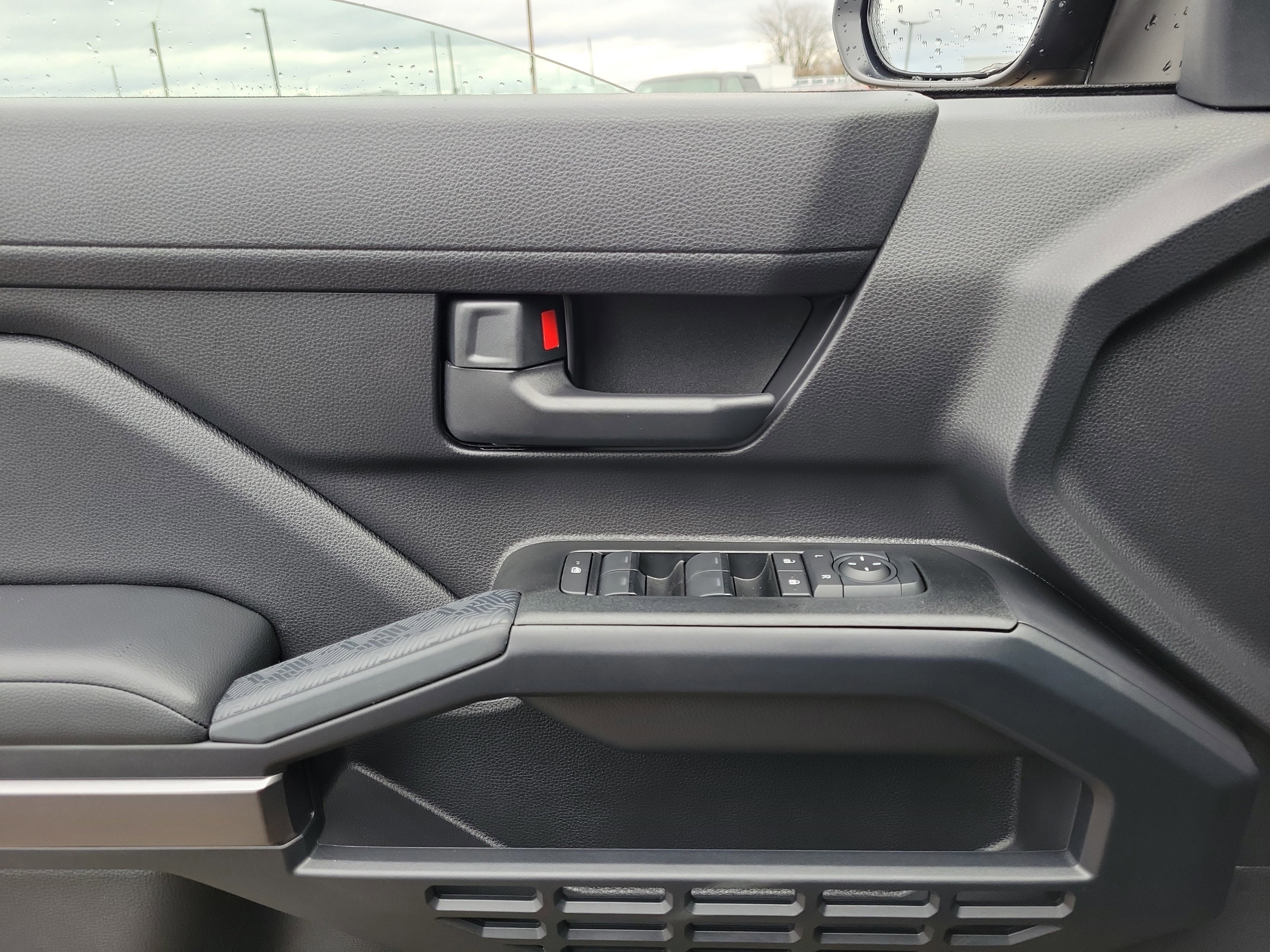 New 2025 Toyota 4Runner SR5 image 17