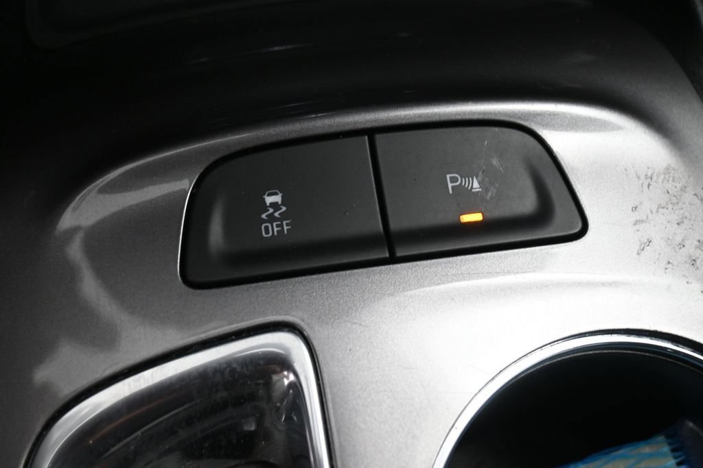 Used 2024 Chevrolet Malibu LT FWD image 30