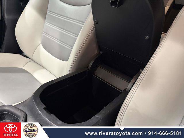 Certified 2021 Toyota RAV4 XLE Premium AWD/4WD image 24