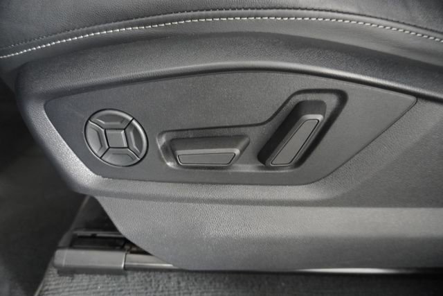 Used 2021 Audi Q8 Prestige w/ Prestige Package image 21