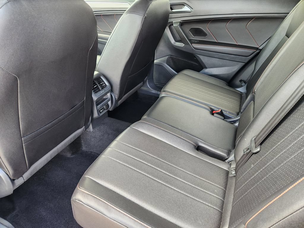 Certified 2024 Volkswagen Tiguan Wolfsburg Edition AWD/4WD image 21