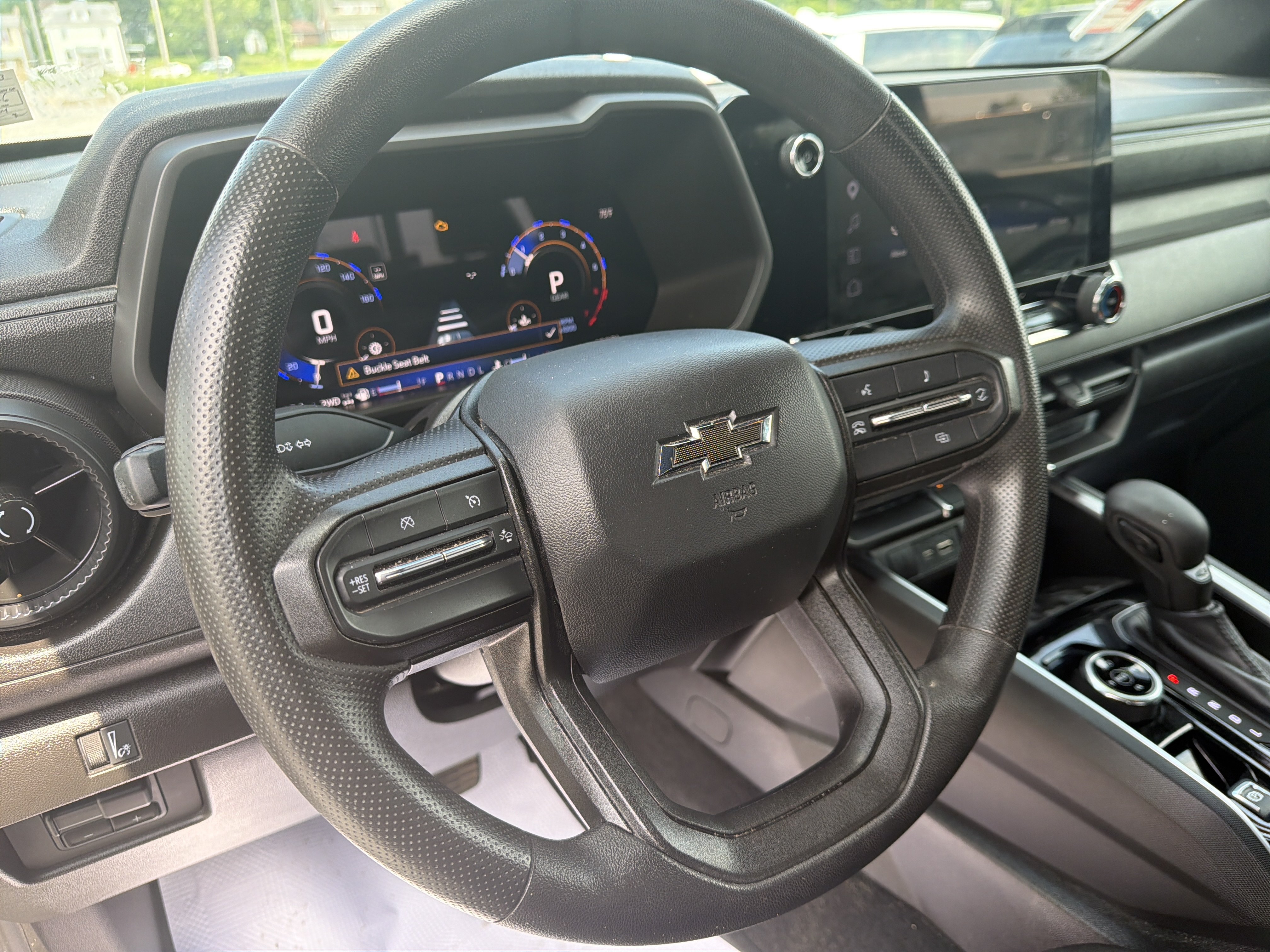 Used 2024 Chevrolet Colorado Trail Boss w/ Technology Package AWD/4WD image 20