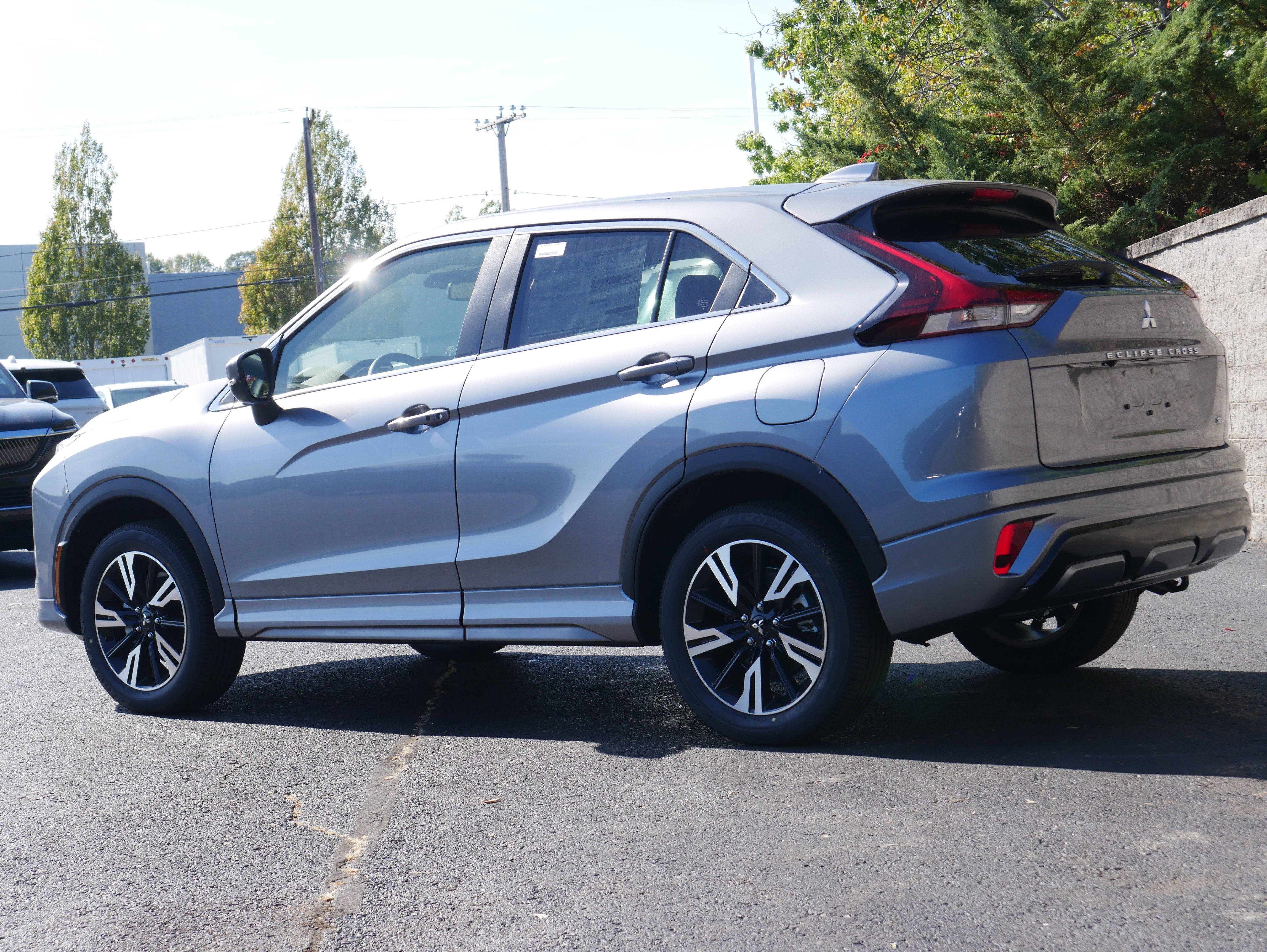 New 2025 Mitsubishi Eclipse Cross SEL image 4