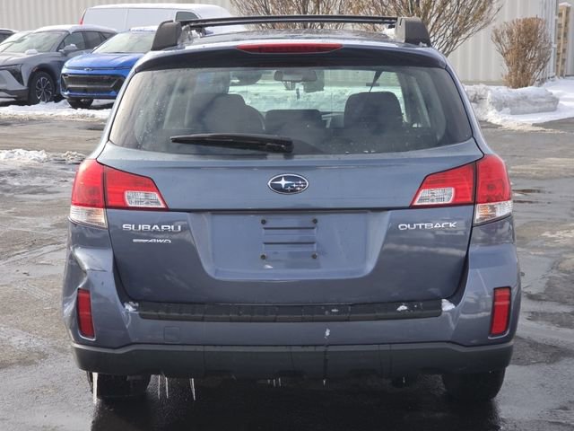 Used 2013 Subaru Outback 2.5i image 17
