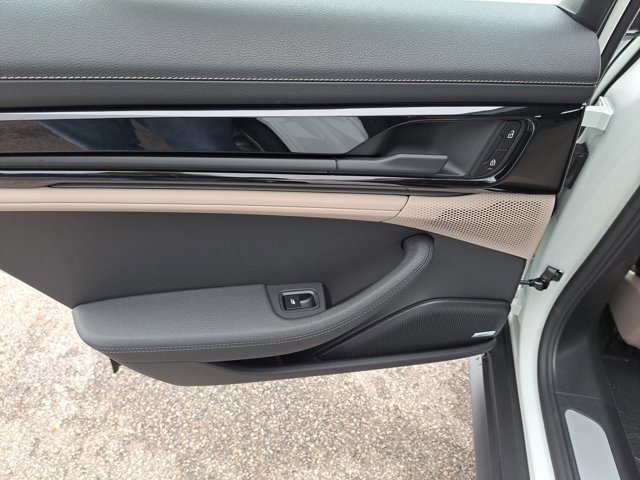 New 2026 Porsche Panamera 4 image 21