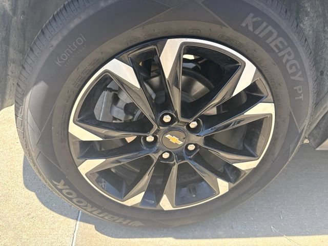 Used 2021 Chevrolet TrailBlazer LT w/ Convenience Package FWD image 9