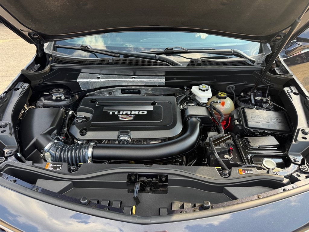 Used 2023 Cadillac XT4 Sport w/ Cold Weather Package FWD image 35