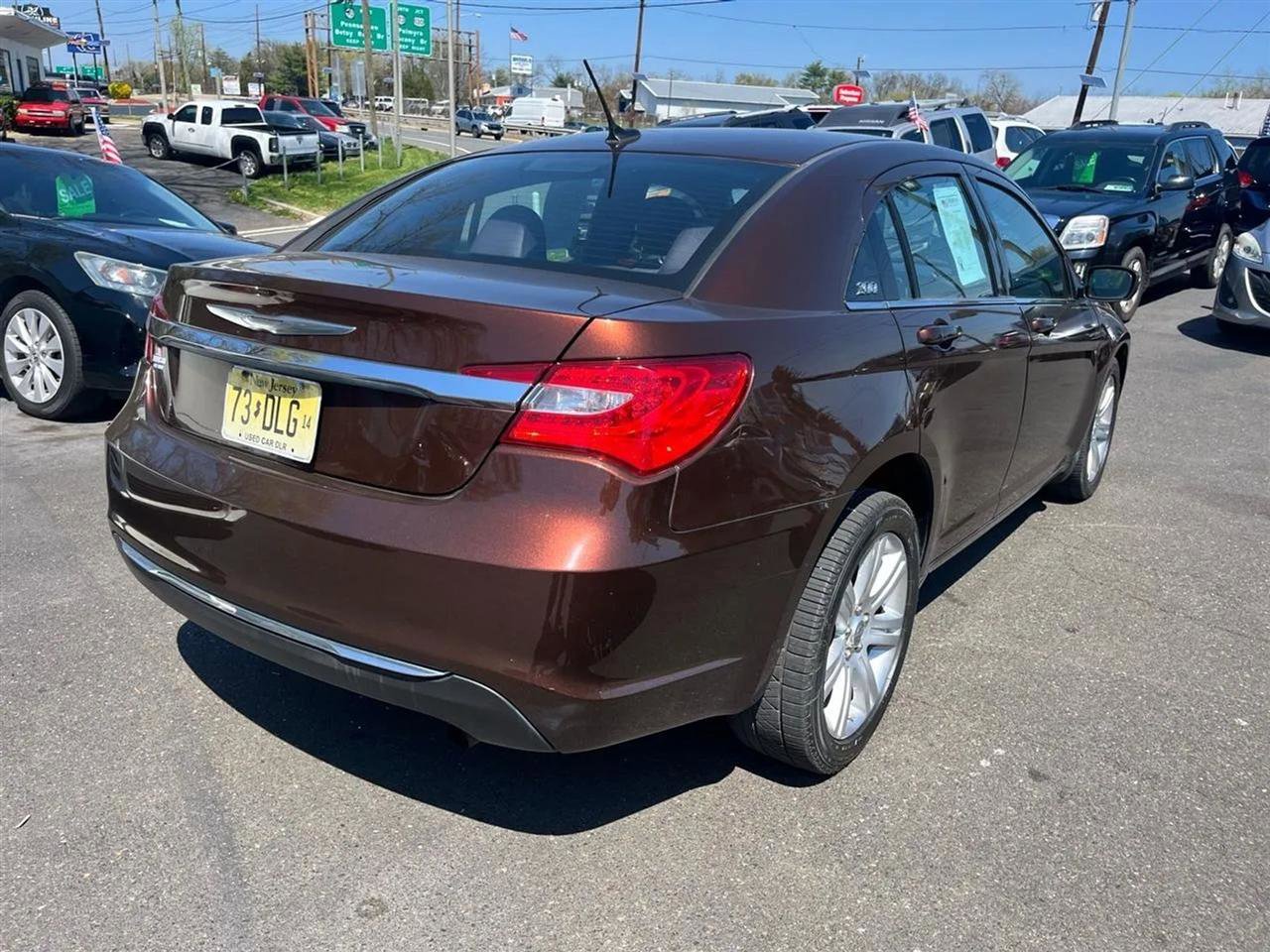 Used 2012 Chrysler 200 Touring image 6