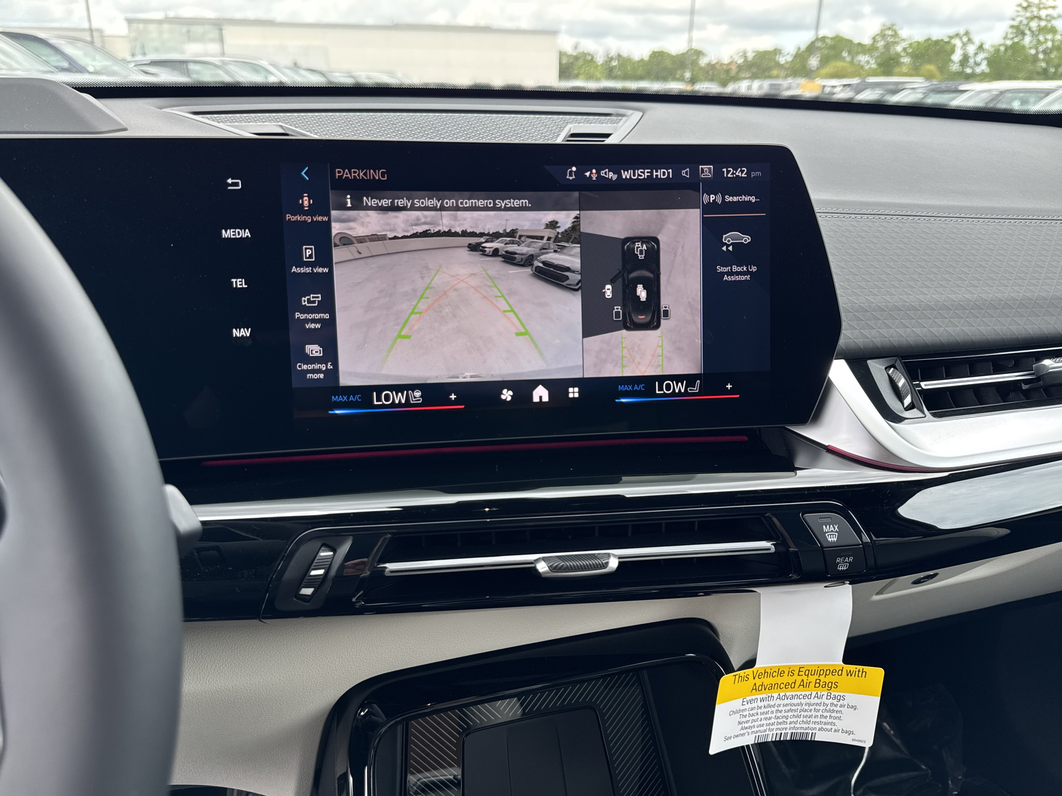 New 2026 BMW X2 xDrive28i w/ Technology Package AWD/4WD image 19