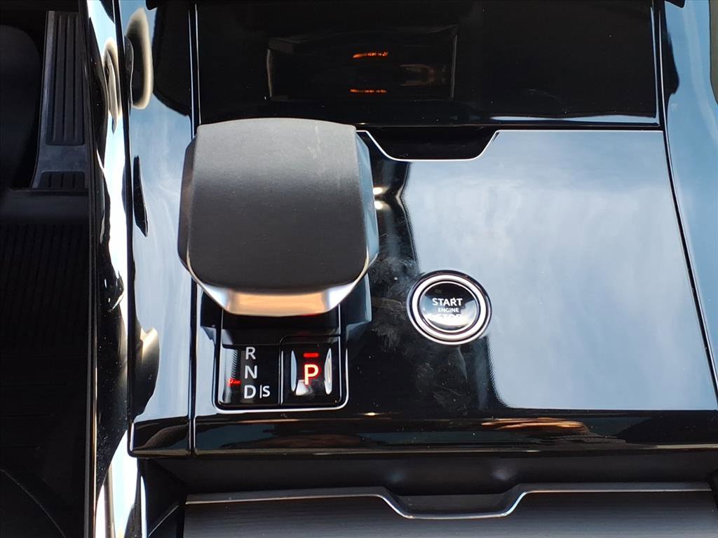 Certified 2025 Land Rover Range Rover Sport Dynamic SE image 13