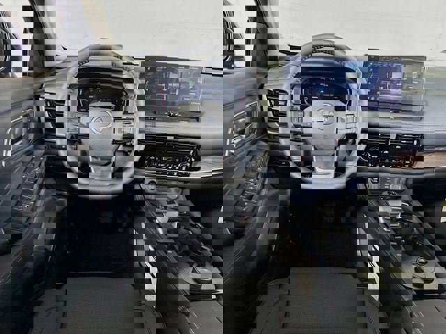 New 2026 Nissan Rogue Platinum image 24