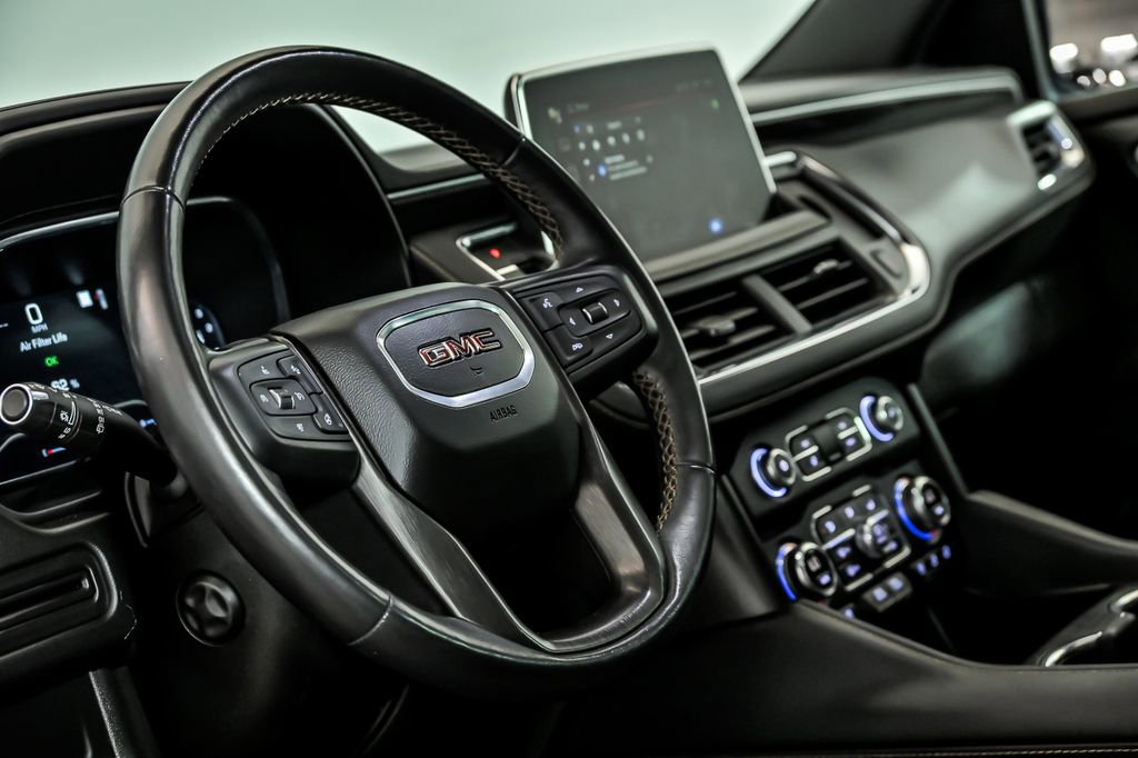 Used 2022 GMC Yukon XL AT4 image 17