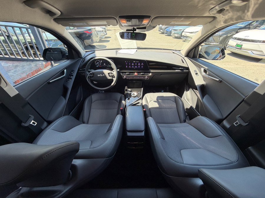 Used 2024 Kia Niro Wind w/ Wind Preserve Package FWD image 20