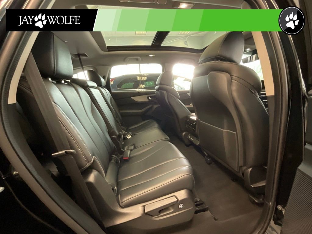 Used 2024 Acura MDX SH-AWD w/ Technology Package image 22