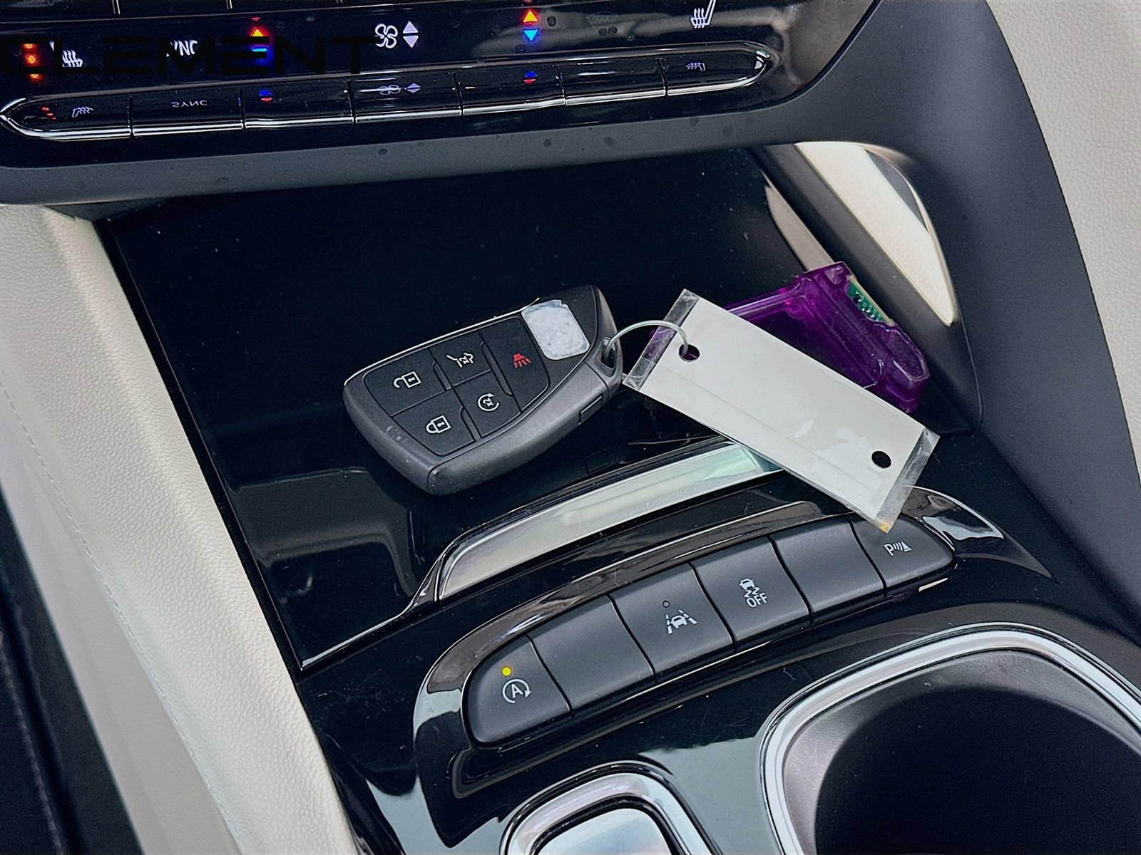 Used 2023 Buick Envision Preferred image 23