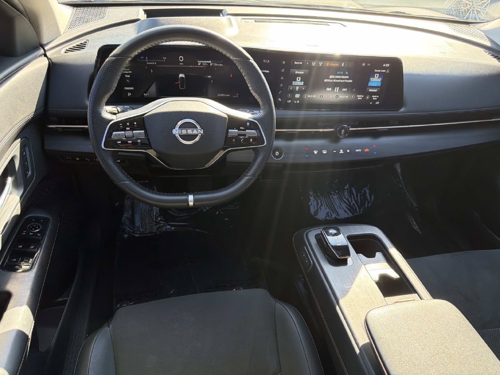 Used 2024 Nissan Ariya FWD image 8