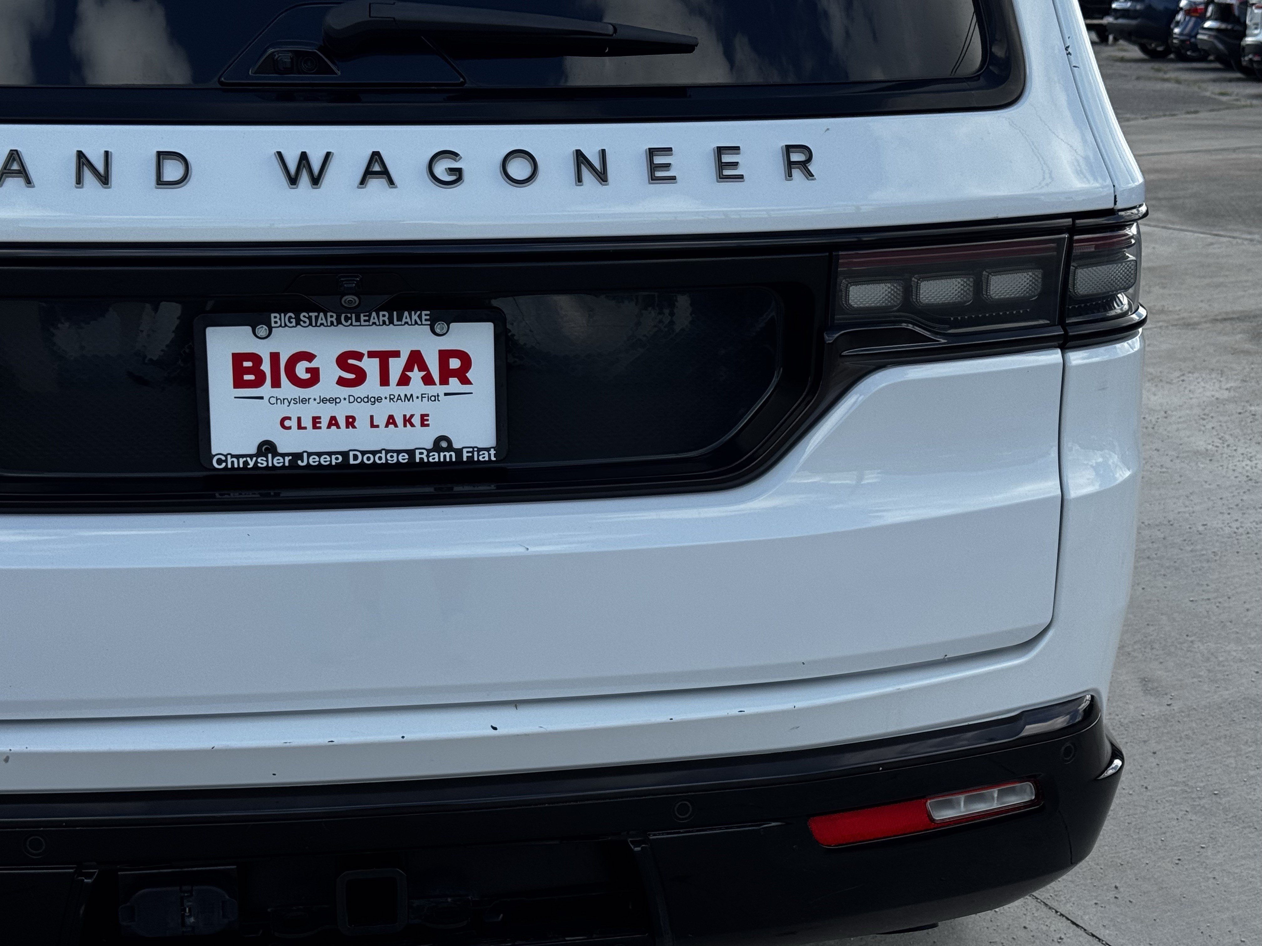 Used 2024 Jeep Grand Wagoneer L Series II w/ Quick Order Packagew 28T AWD/4WD image 10