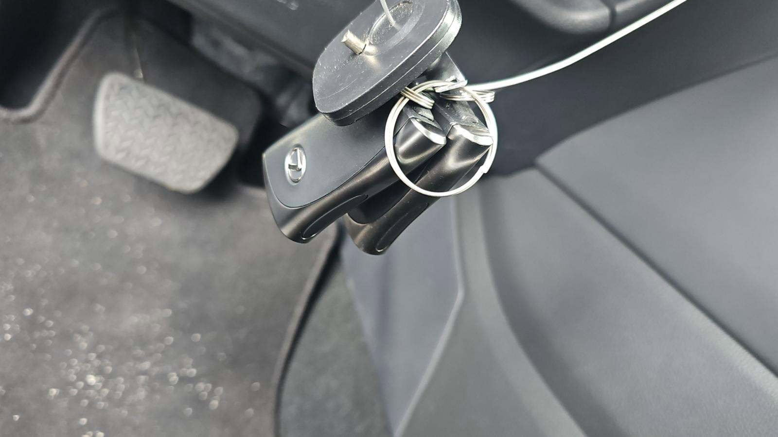 Used 2025 Lexus NX 250 FWD w/ Accessory Package (Z2) image 25