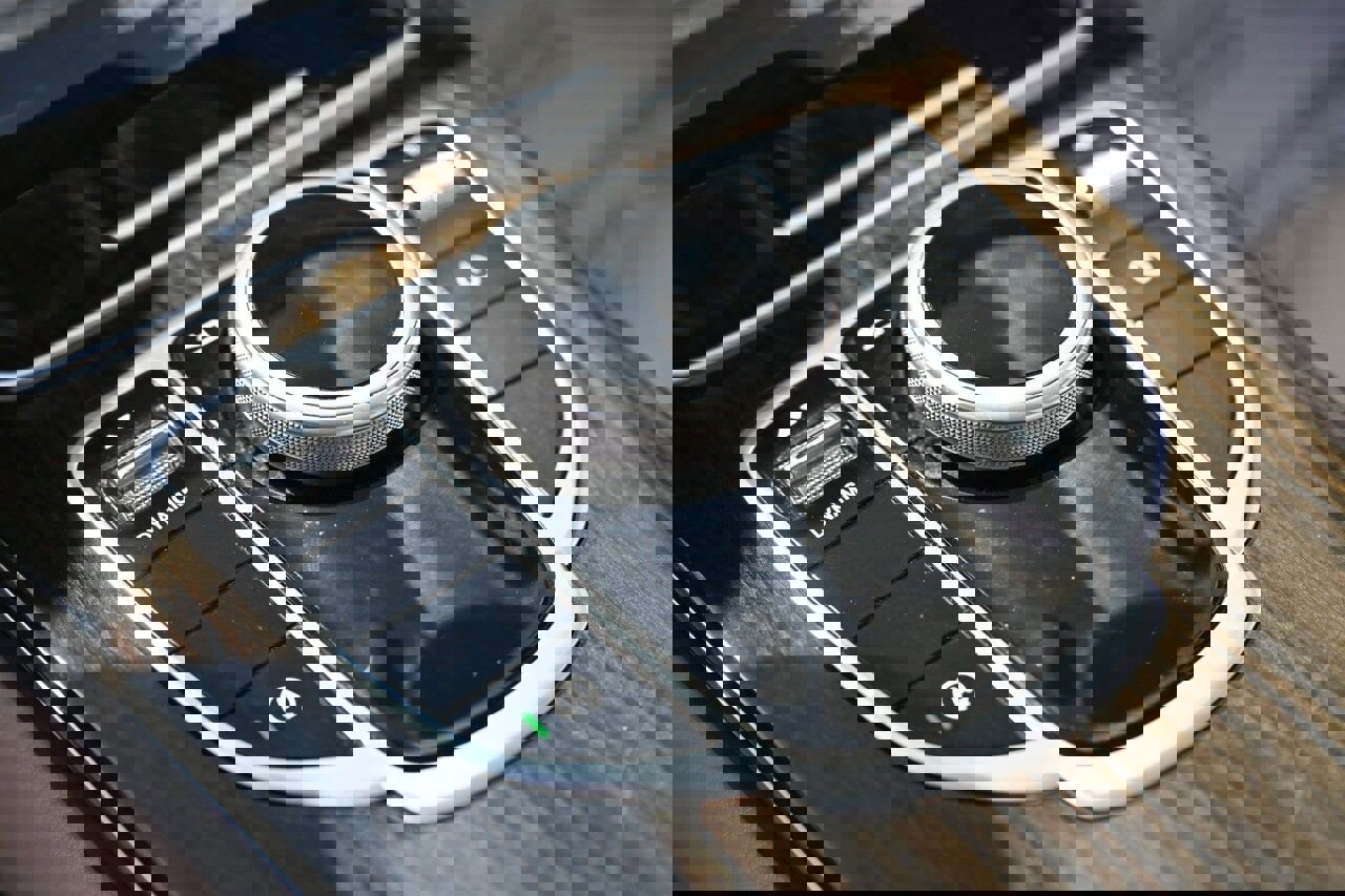 Used 2021 Mercedes-Benz C 300 Sedan w/ Premium Package image 28