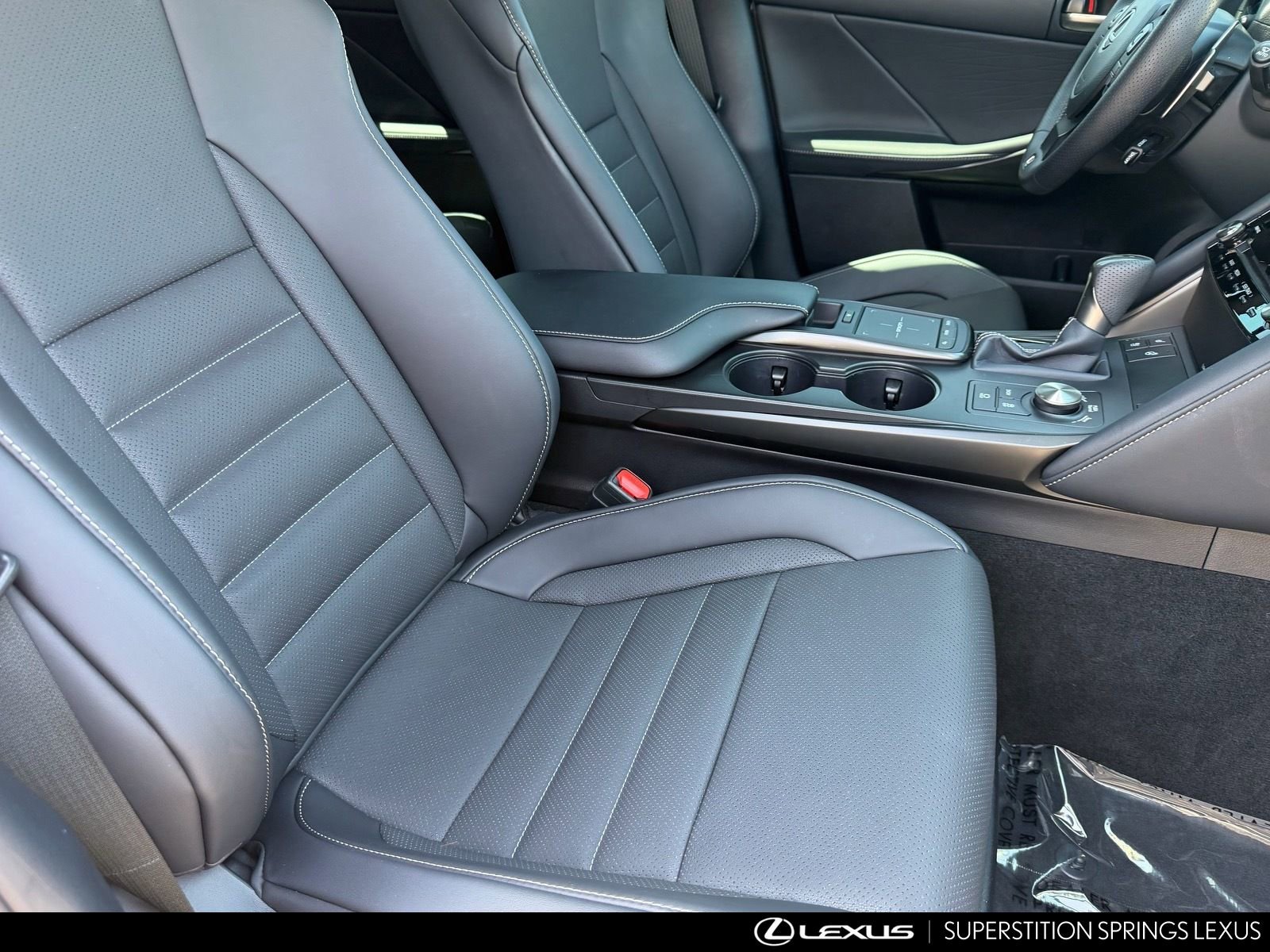 Certified 2025 Lexus IS 350 F Sport RWD image 12
