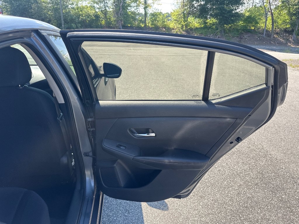 Used 2020 Nissan Sentra S FWD image 17