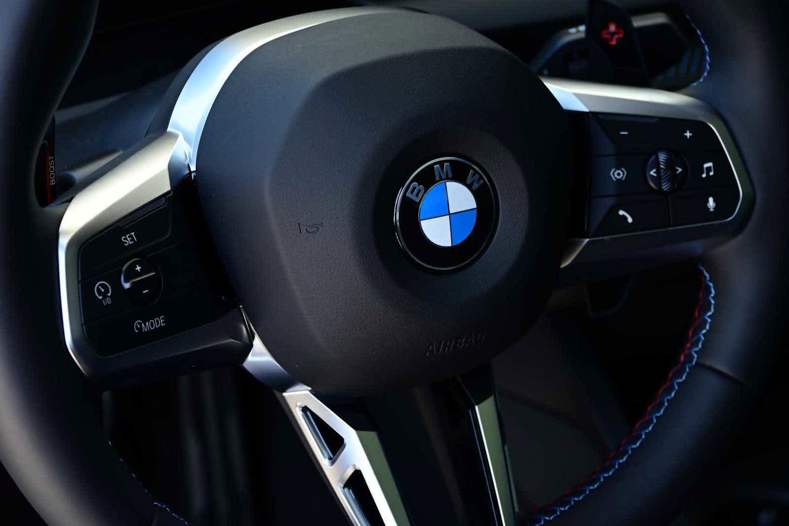 Used 2025 BMW M235i xDrive w/ Premium Package AWD/4WD image 28