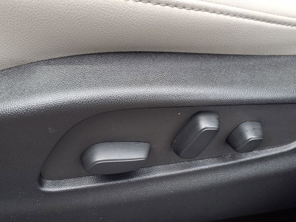 Used 2022 Cadillac XT4 Luxury image 21