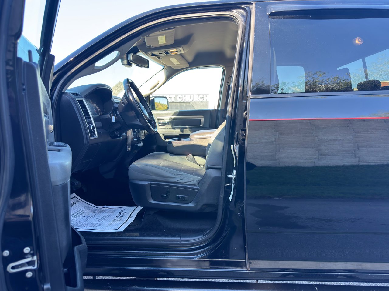 Used 2014 RAM 2500 Big Horn image 22