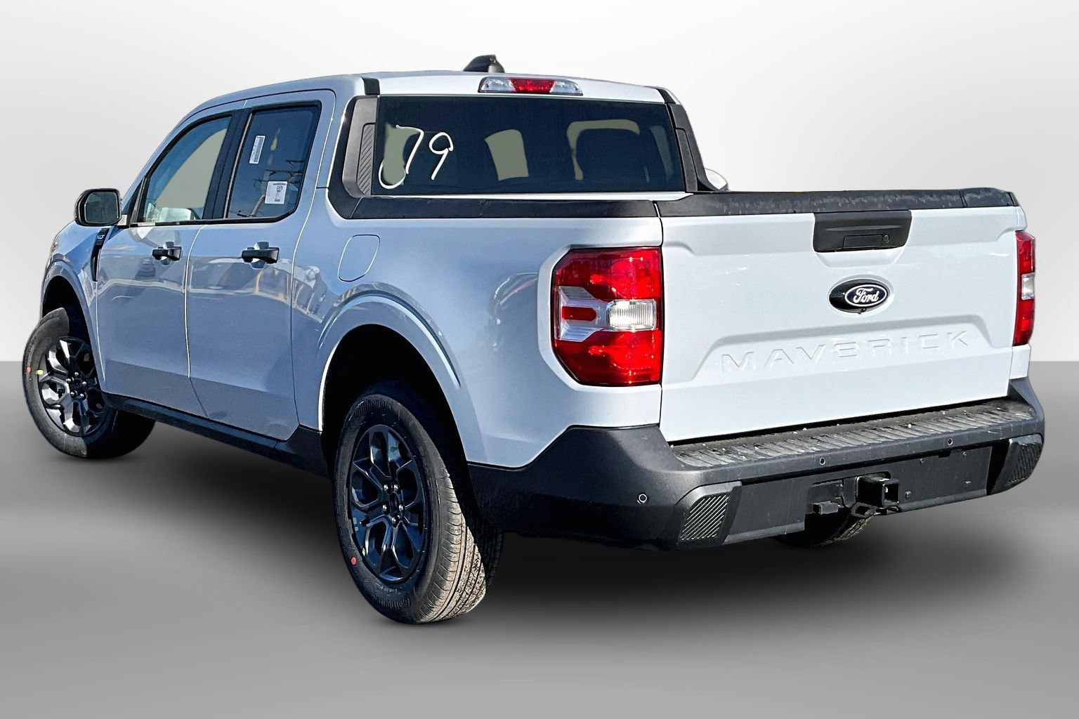 New 2026 Ford Maverick XLT w/ XLT Luxury Package FWD image 3