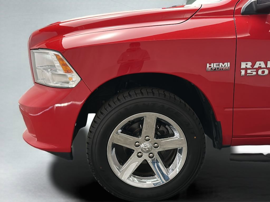 Used 2015 RAM 1500 Express AWD/4WD image 9