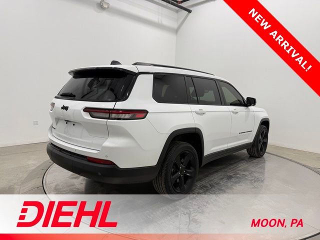 Used 2022 Jeep Grand Cherokee L Laredo image 7
