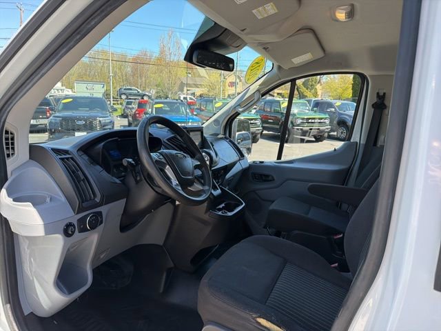 Used 2018 Ford Transit 250 130 Low Roof w/ Exterior Upgrade Package RWD image 15