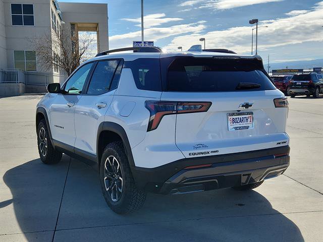 New 2026 Chevrolet Equinox ACTIV AWD/4WD image 4