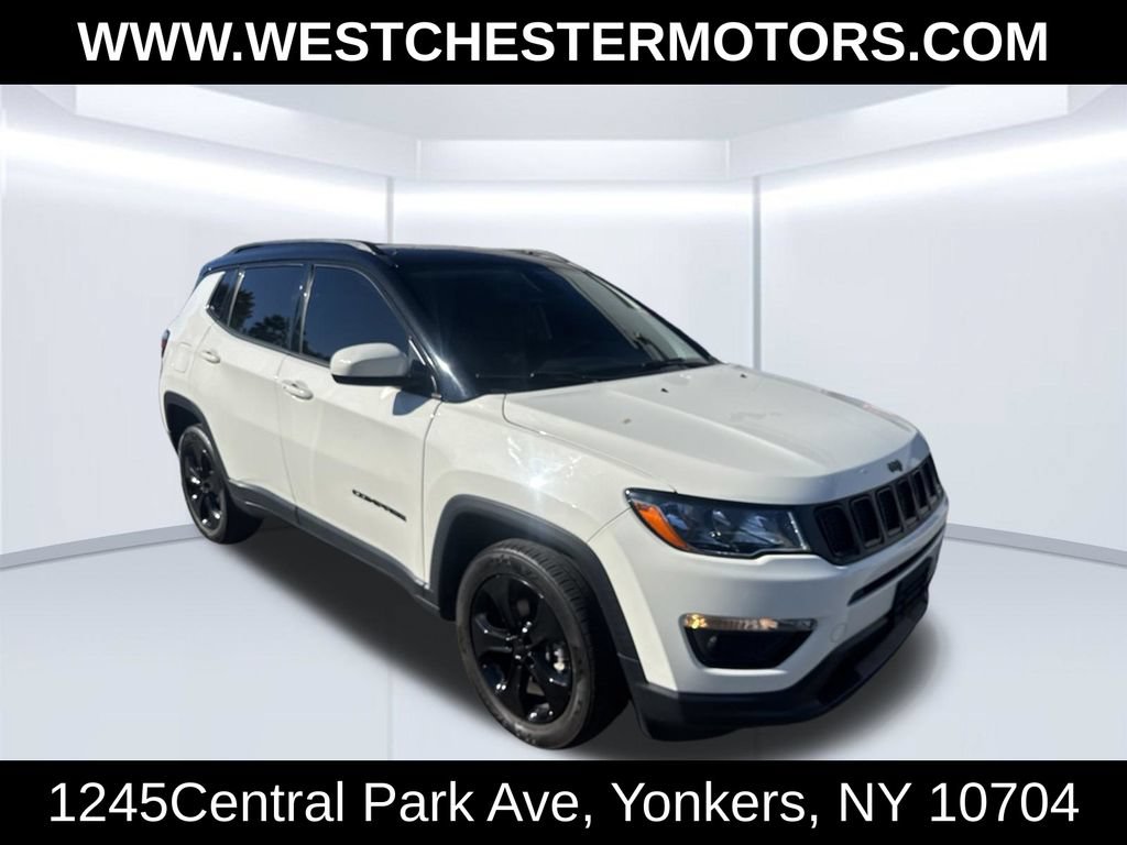 Used 2021 Jeep Compass Latitude w/ Sun and Sound Group AWD/4WD image 3