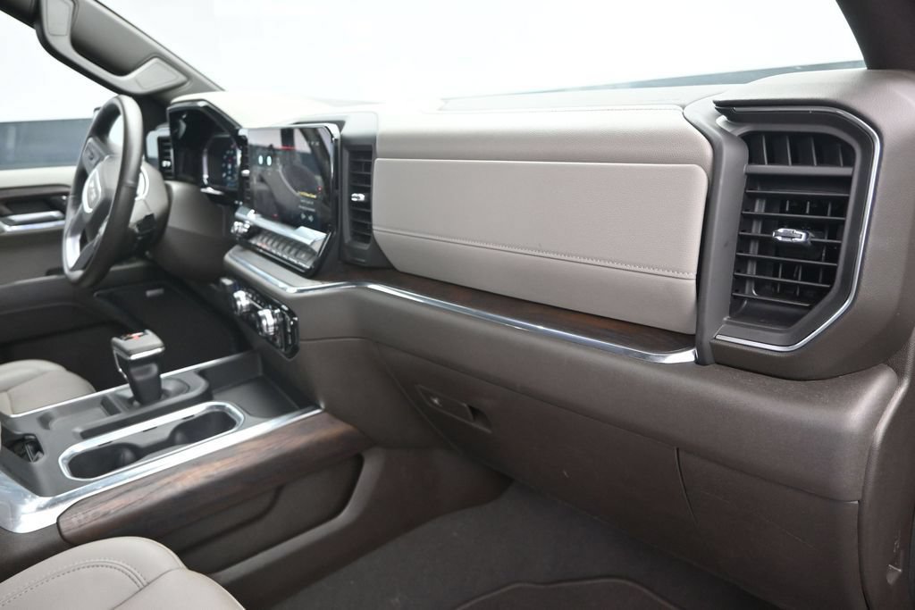 Used 2024 GMC Sierra 1500 SLT AWD/4WD image 26