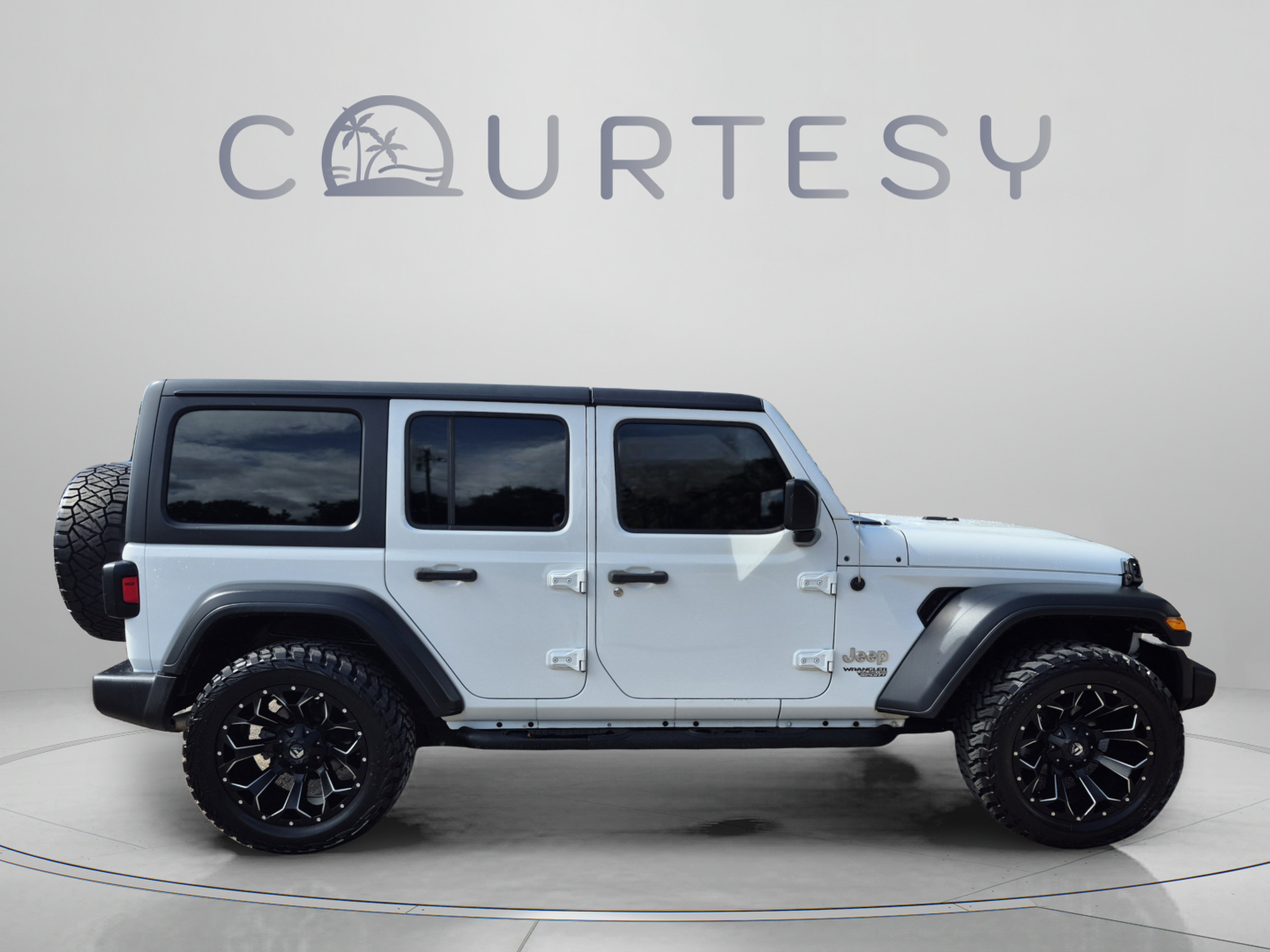 Used 2019 Jeep Wrangler Unlimited Sport S AWD/4WD image 6