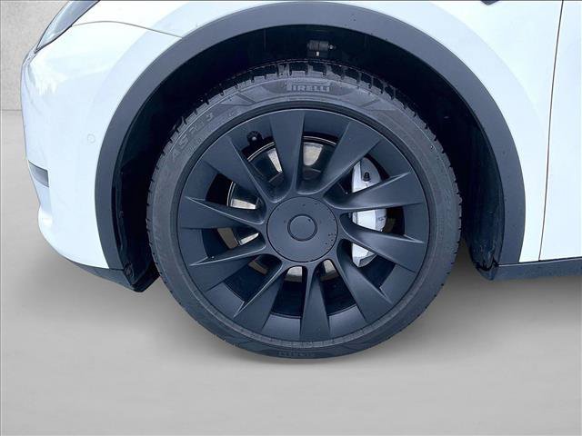 Used 2021 Tesla Model Y Long Range AWD/4WD image 9