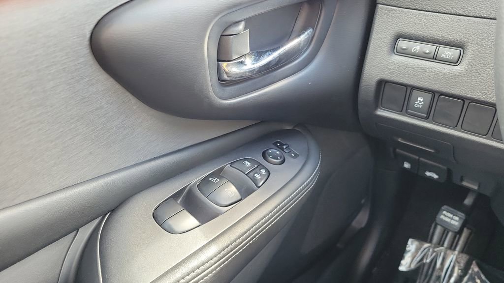 Used 2019 Nissan Murano SV w/ Premium Package FWD image 20