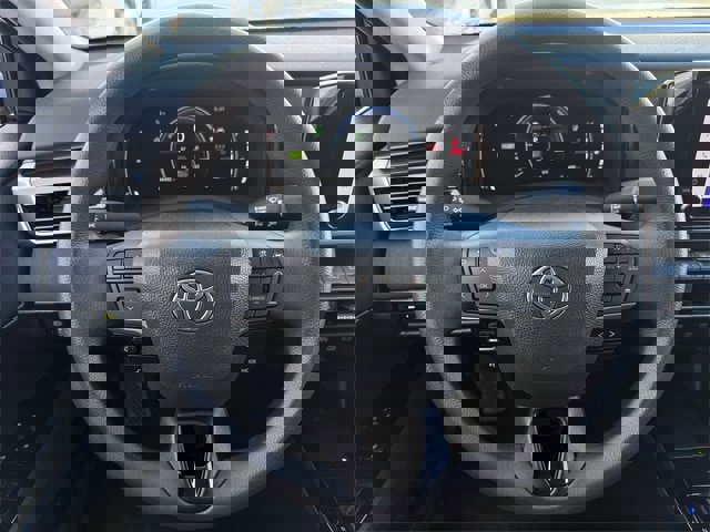 Used 2025 Toyota Camry LE image 13