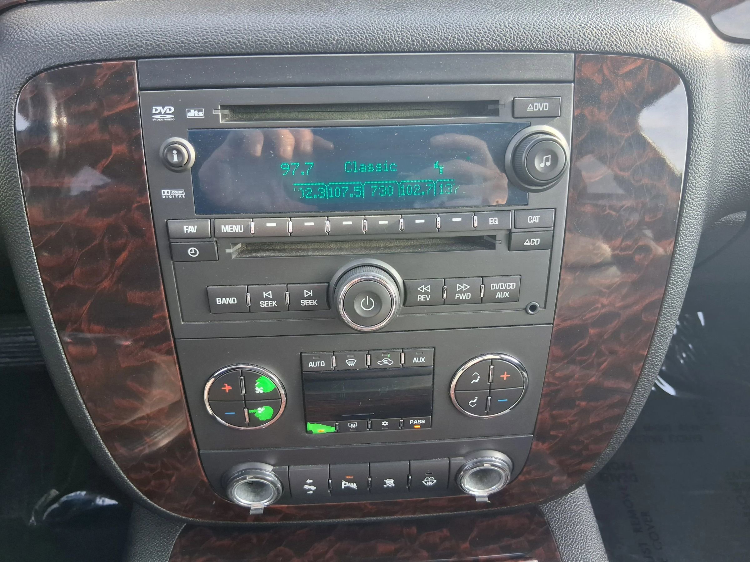 Used 2007 GMC Yukon Denali image 21