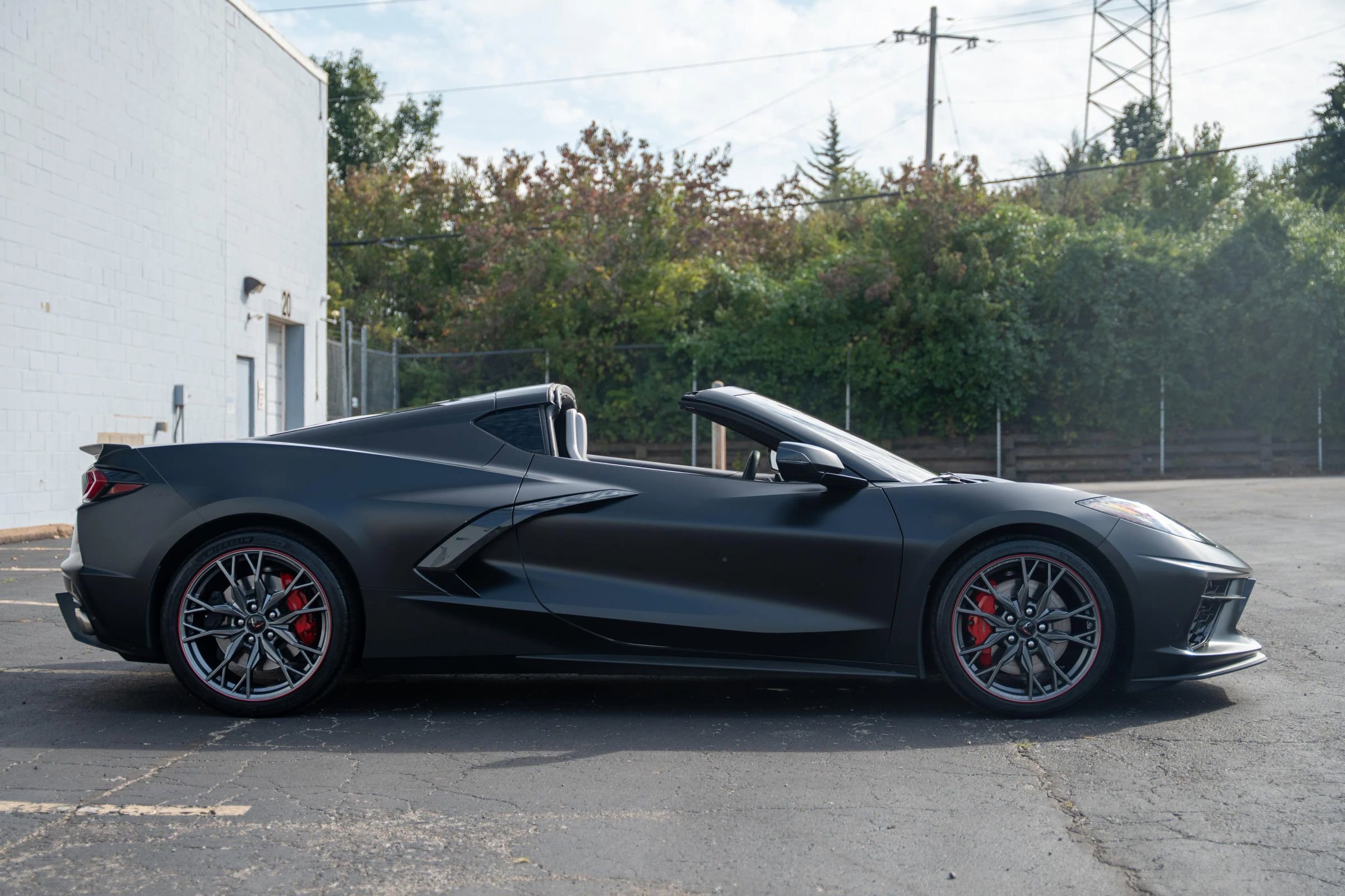 Used 2023 Chevrolet Corvette Stingray Coupe w/ Z51 Performance Package image 17