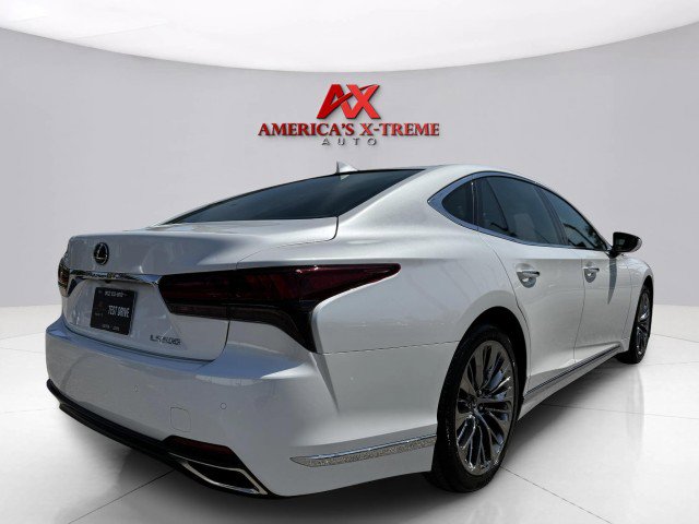 Used 2023 Lexus LS 500 w/ Accessory Package (Z2) image 5