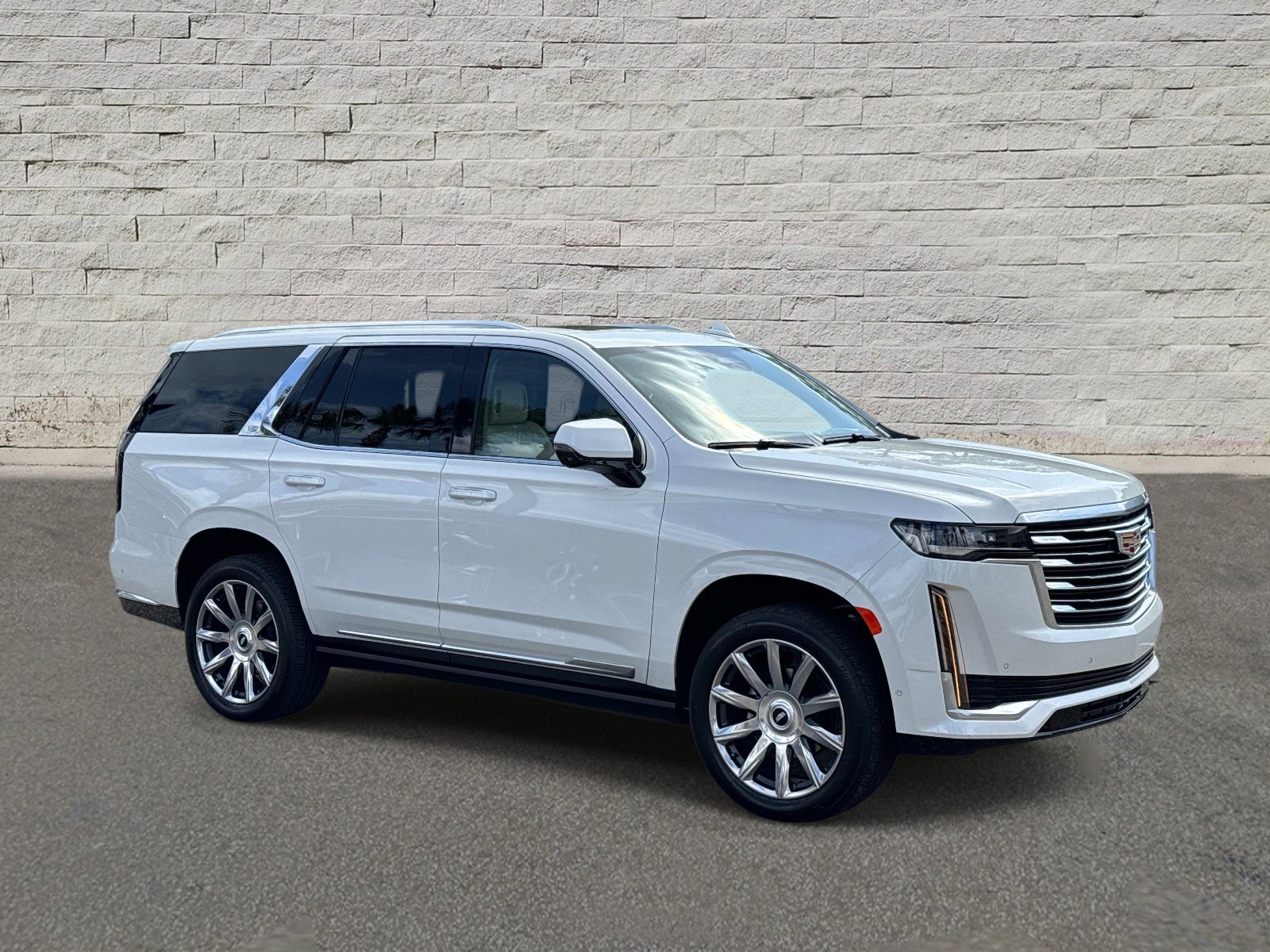 Certified 2023 Cadillac Escalade Premium Luxury Platinum AWD/4WD image 6