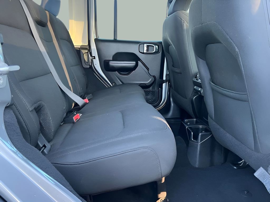 Used 2018 Jeep Wrangler Unlimited Sport S AWD/4WD image 29