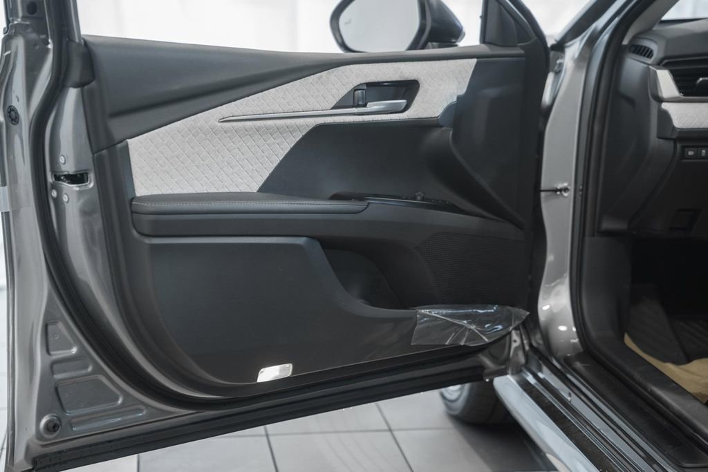 New 2026 Toyota Camry XLE FWD image 39