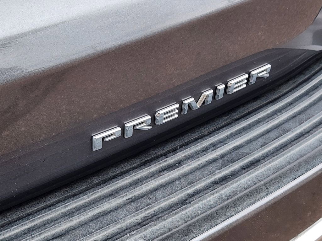 Used 2021 Chevrolet Tahoe Premier w/ Premium Package AWD/4WD image 31