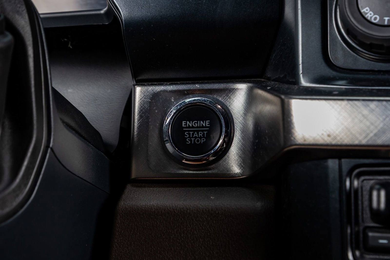 Used 2024 Ford F450 King Ranch w/ Camper Package image 23