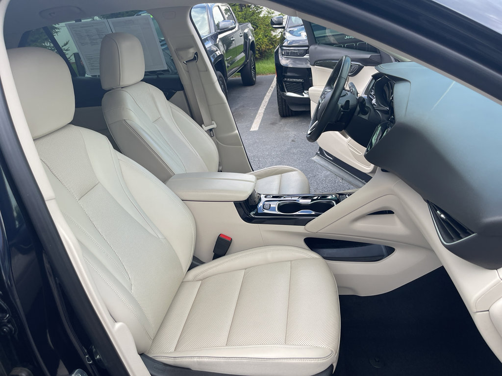 Used 2021 Buick Envision Essence image 32